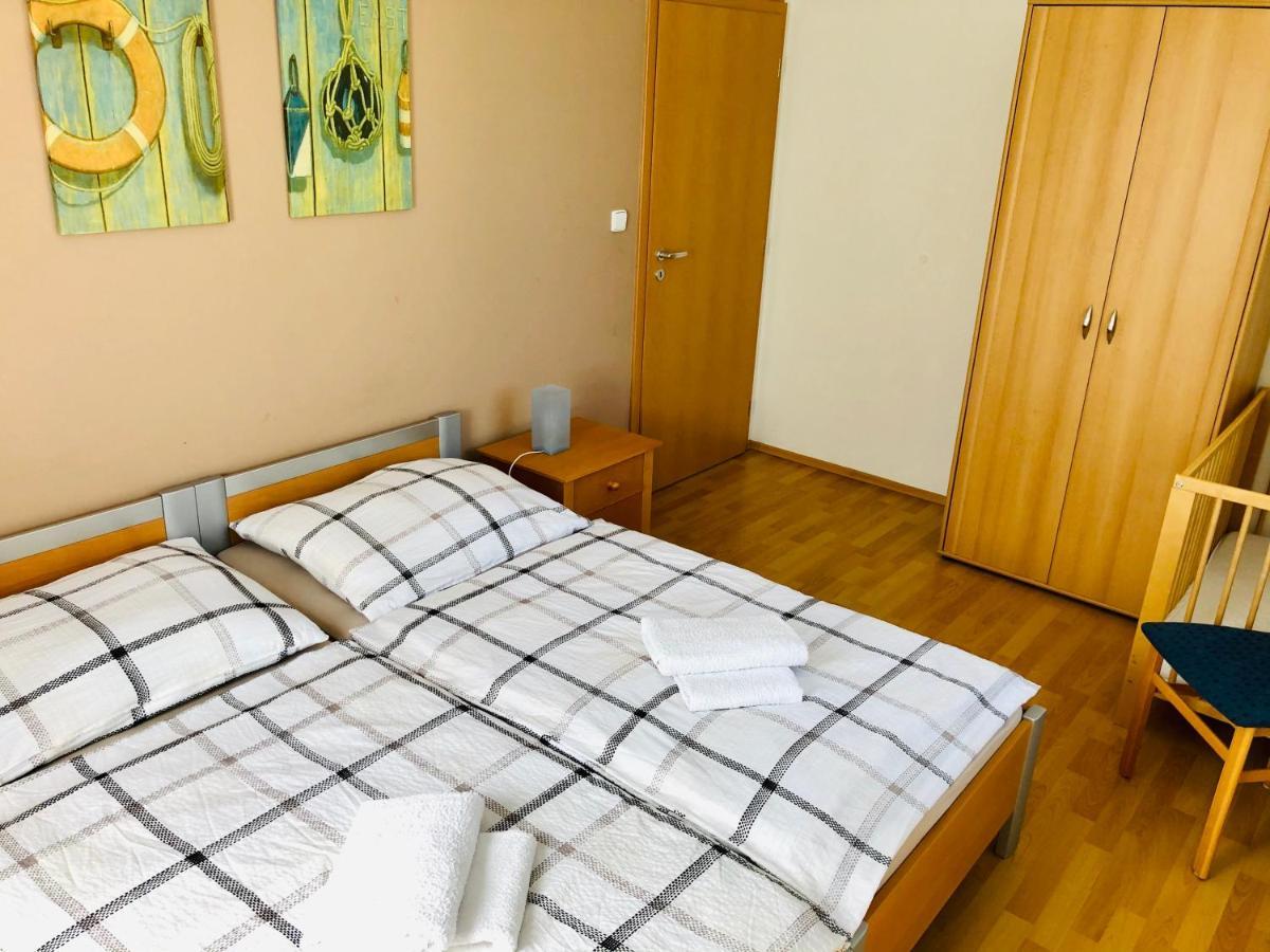 Apartman Adam ليبنو ناد فلتافو المظهر الخارجي الصورة