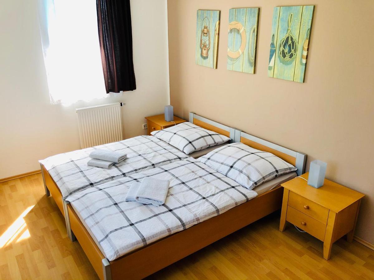 Apartman Adam ليبنو ناد فلتافو المظهر الخارجي الصورة